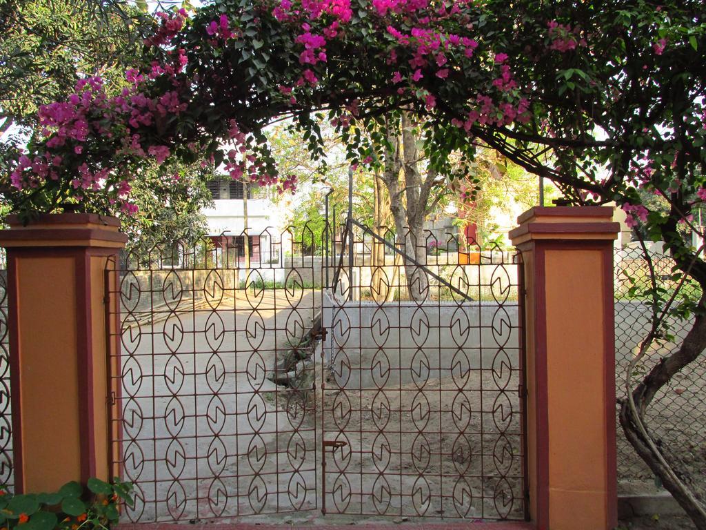 Pubali Homestay Bolpur Exterior photo